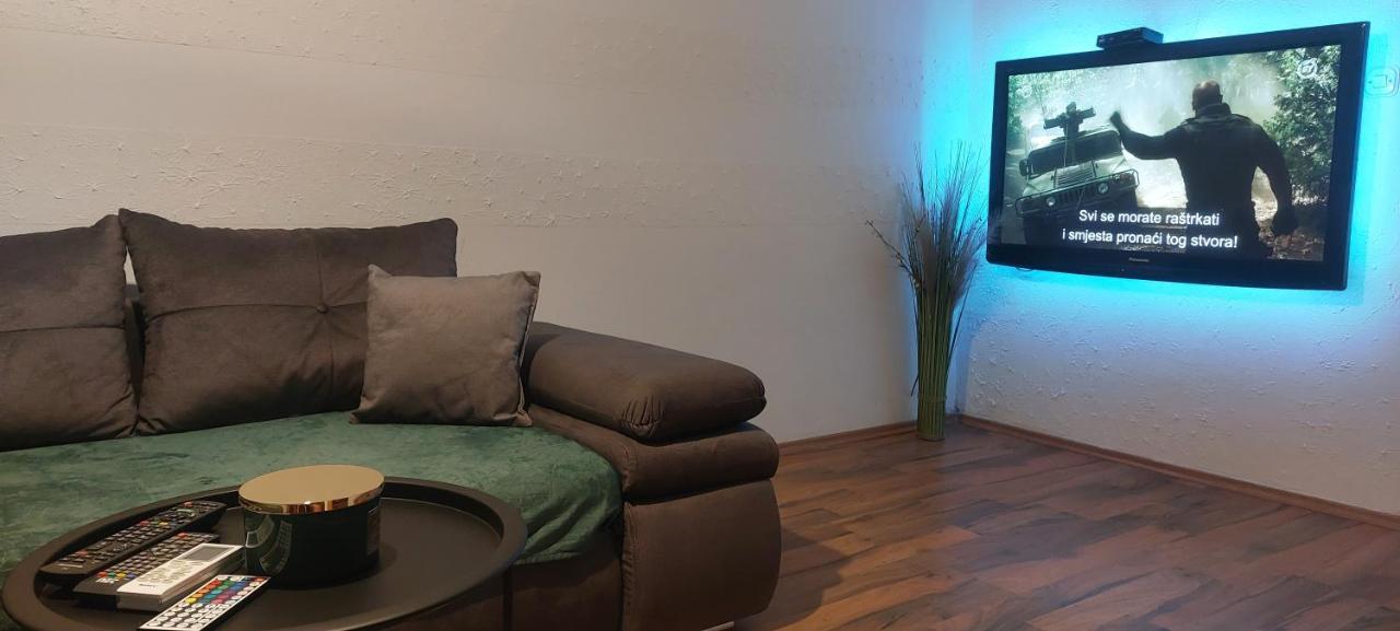 Apartment Zana Pirovac Ngoại thất bức ảnh