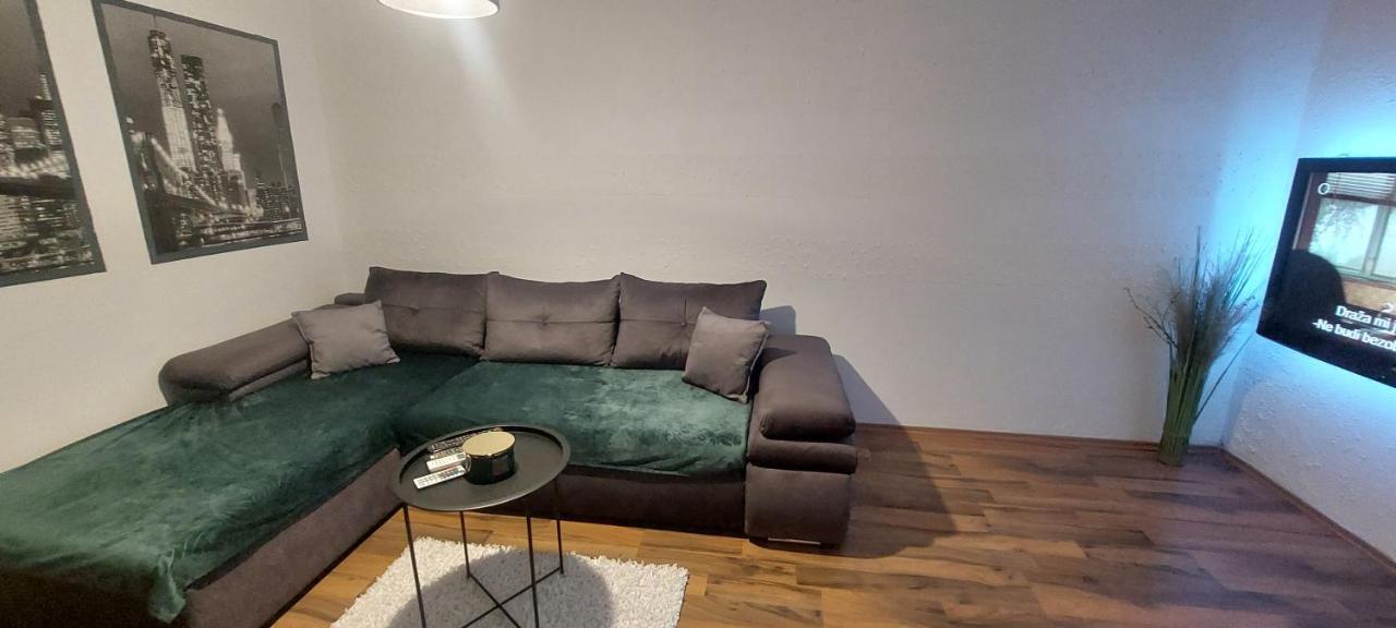 Apartment Zana Pirovac Ngoại thất bức ảnh