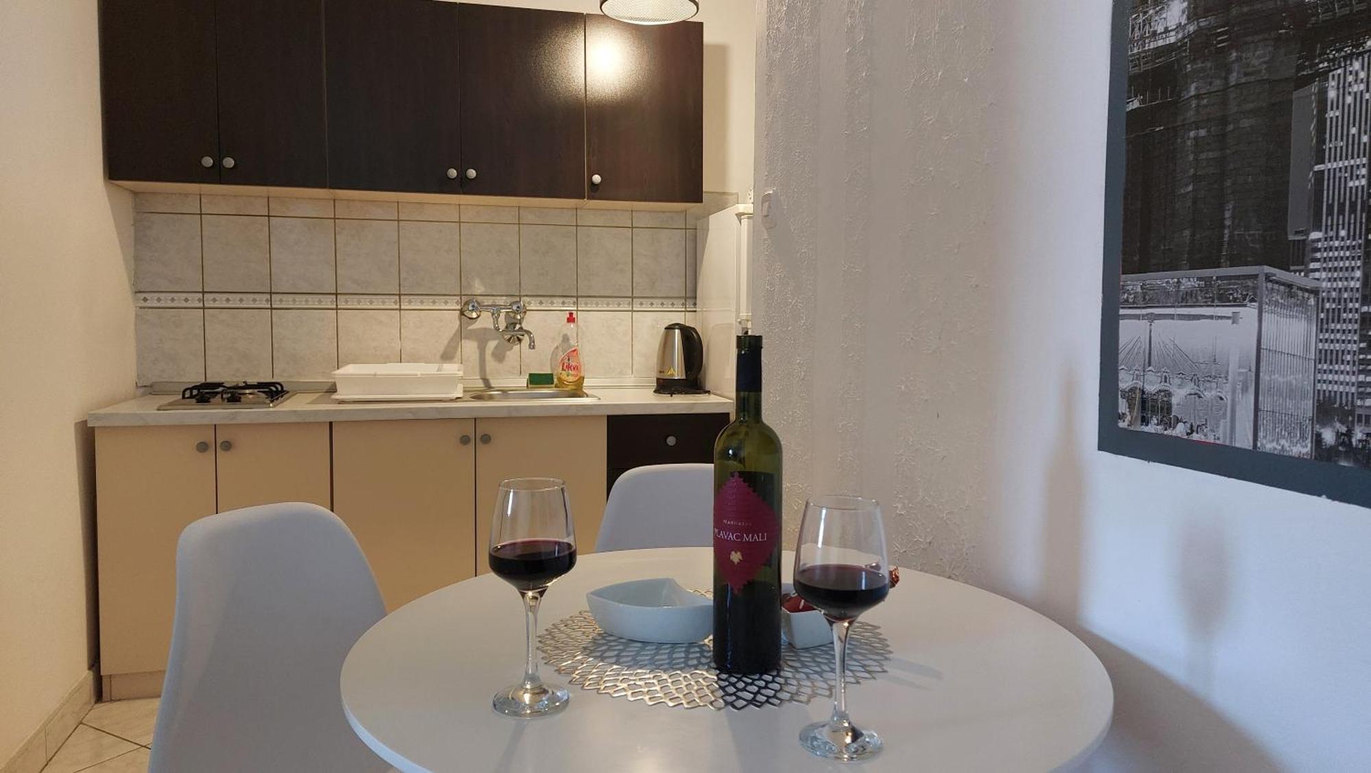 Apartment Zana Pirovac Ngoại thất bức ảnh