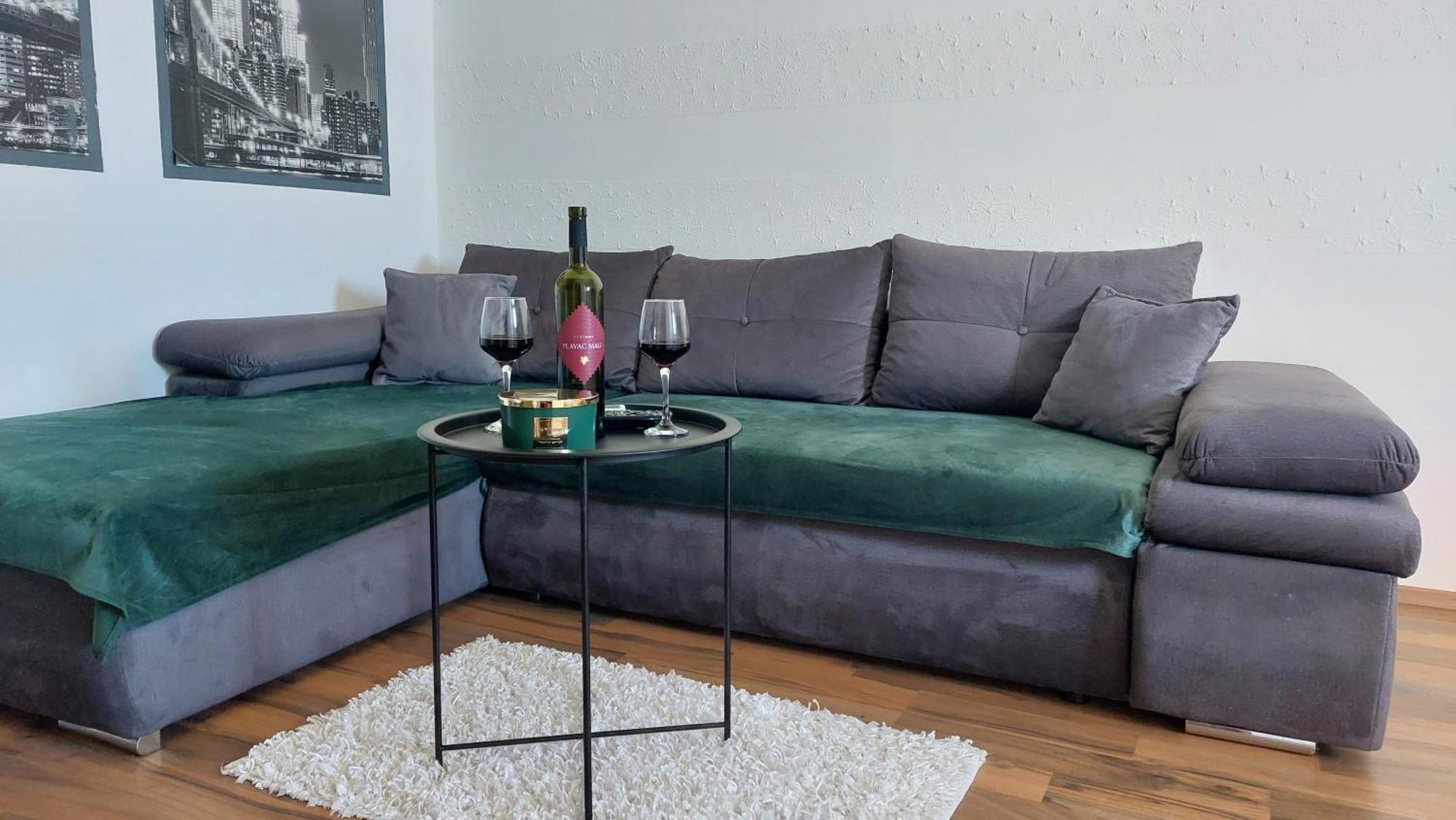 Apartment Zana Pirovac Ngoại thất bức ảnh